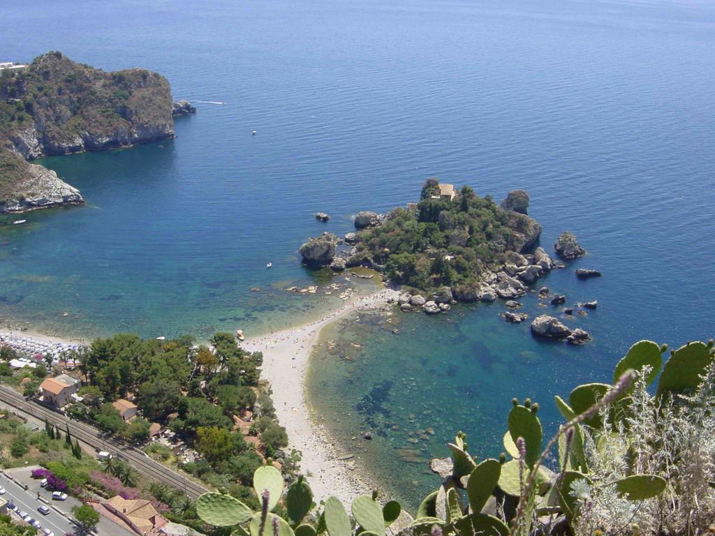 Tony & Doris Home Giardini Naxos Exterior foto